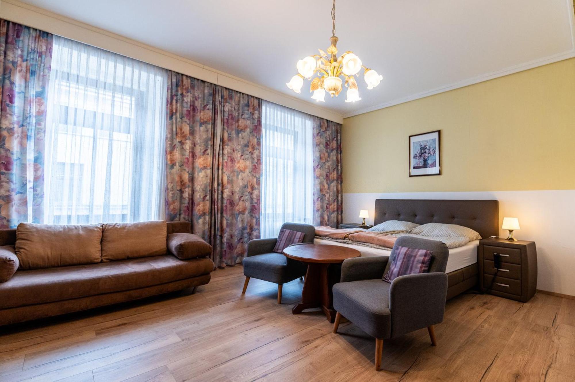 Hotel Alter Telegraf Грац Экстерьер фото