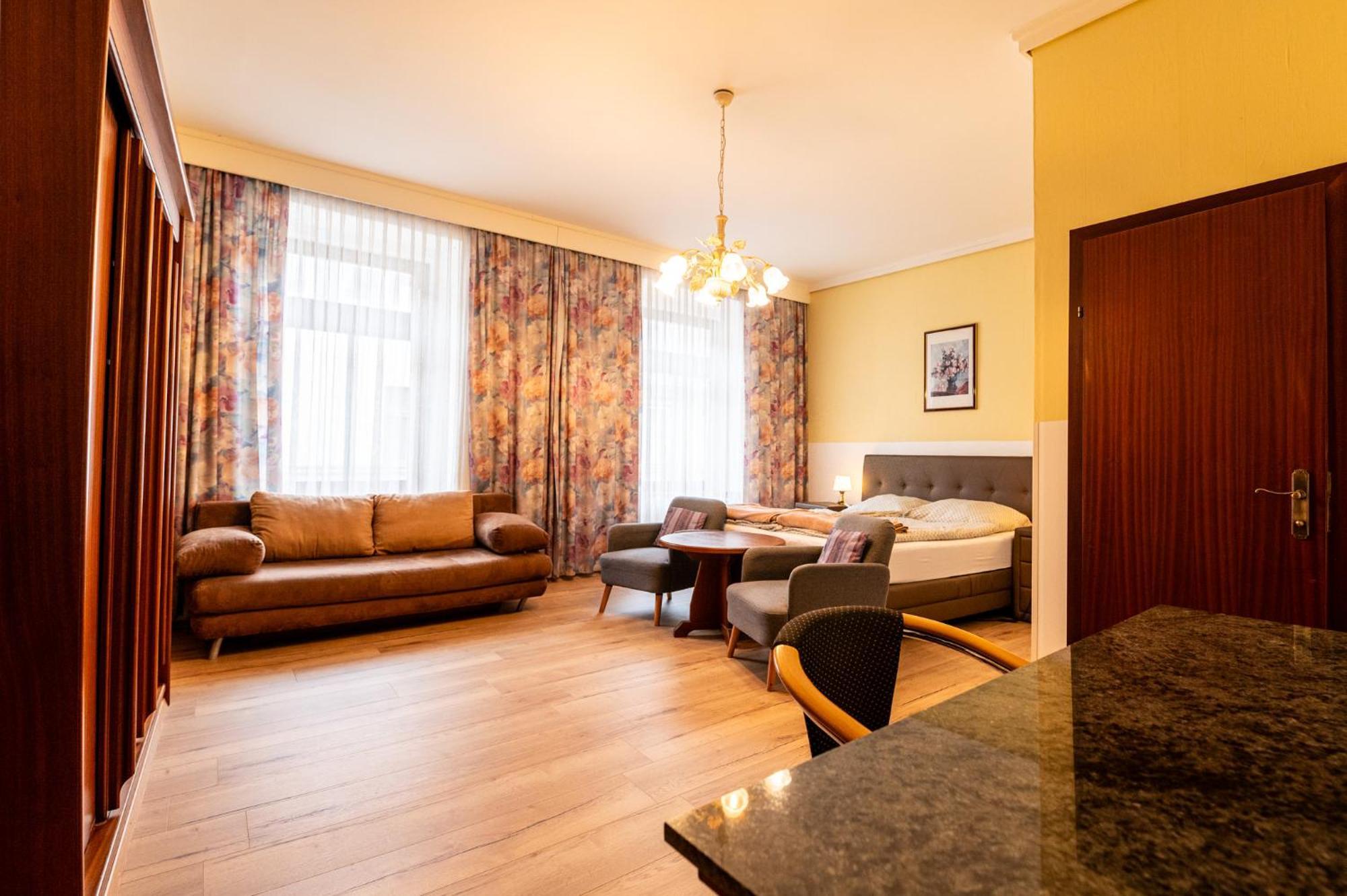 Hotel Alter Telegraf Грац Экстерьер фото
